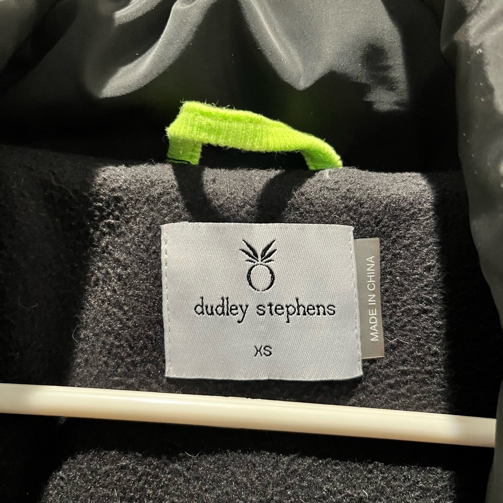 Dudley Stephen’s - Picture 2 of 4